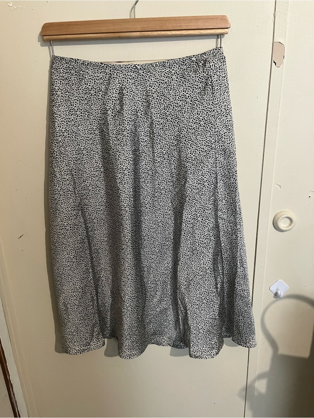 Midi skirt